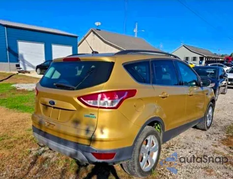 2015 Ford Escape Se Gold z USA, uszkodzony, nr VIN 1FMCU0GX6FUB41155